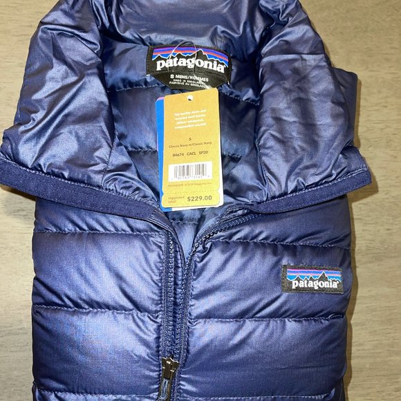 Patagonia Other - Patagonia Men's Navy Puffer Jacket Small
